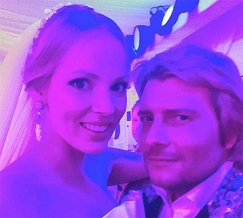 Николай Басков с невестой Олесей Бословяк. Фото: Instagram.com/nikolaibaskov.