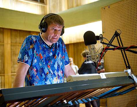 По словам Дмитрия Губерниева, работа по озвучиванию фильма оказалась сложнее, чем он думал. Фото: материалы пресс-служб.