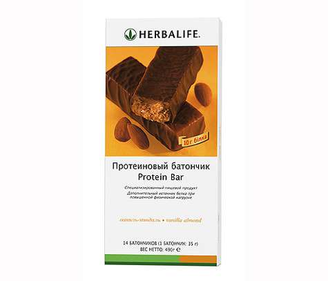 Протеиновый батончик Herbalife.