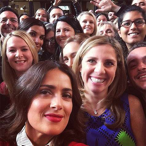 Первое селфи Сальмы Хайек. Фото: Instagram.com/salmahayek.