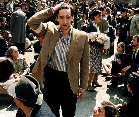 Эдриан Броуди. Кадр из фильма «Пианист».