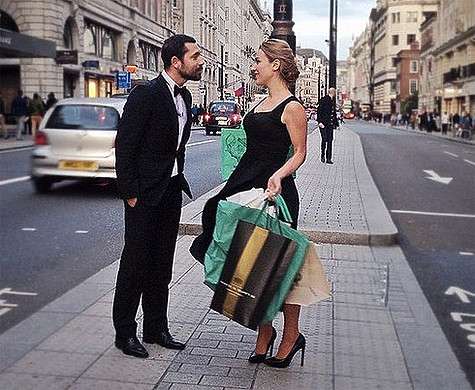 В новом тревел-гиде телеведущие-молодожены посетят места действия лучших мировых фильмов, книг-бестселлеров и историй любви знаменитостей. Фото: материалы пресс-служб.