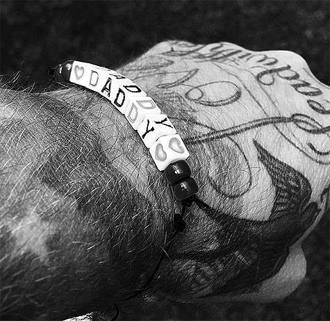 Дэвид Бекхэм показал подарок своих детей на День отца. Фото: Instagram.com/