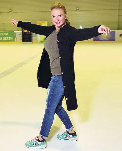 Анна Семенович.