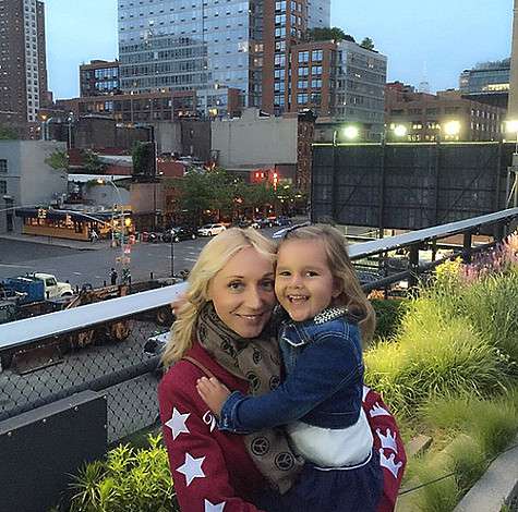 orbakaite_k: «Прогулка с моим сердечком, самое любимое время». Фото: Instagram.com/orbakaite_k.