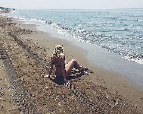 Ульяна Литвинова решила тоже опубликовать снимок в бикини. Фото: Instagram.com.