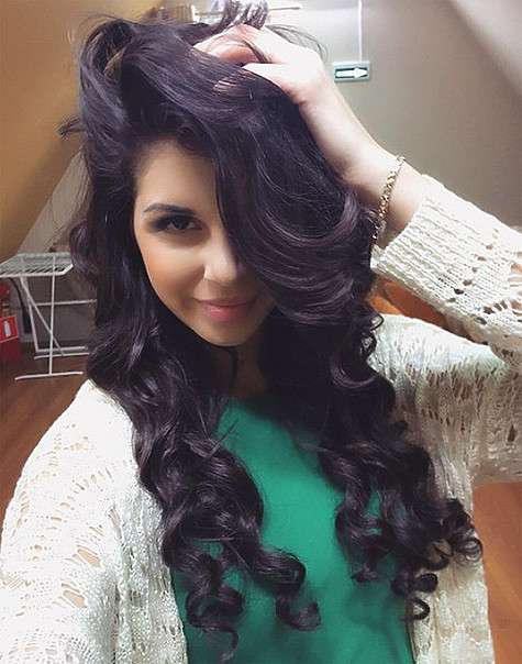 Алиана Гобозова очень довольна своим новым носом. Фото: Instagram.com/aliana1001.