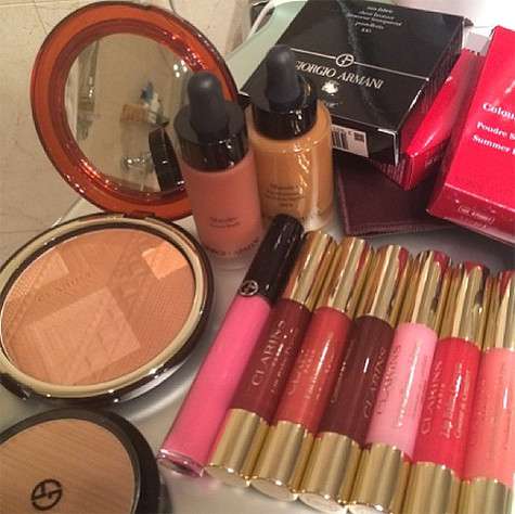 Ксения Собчак показала, какой косметикой пользуется. Фото: Instagram.com/xenia_sobchak. Ксения Собчак показала, какой косметикой пользуется. Фото: Instagram.com/xenia_sobchak.