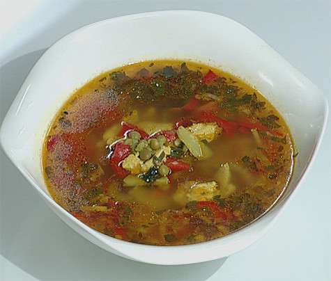 Суп с пряной курицей и овощами. Фото: материалы пресс-служб.