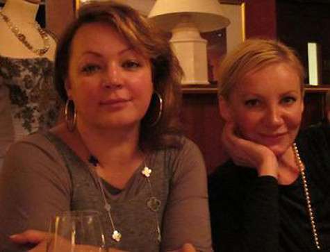 Александра Нерозина с экс-супругой Березовского Галиной. Фото: Facebook. Александра Нерозина с экс-супругой Березовского Галиной. Фото: Facebook.