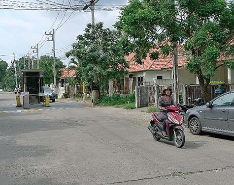 ...Ведь наш покой охраняли бдительные секьюрити...