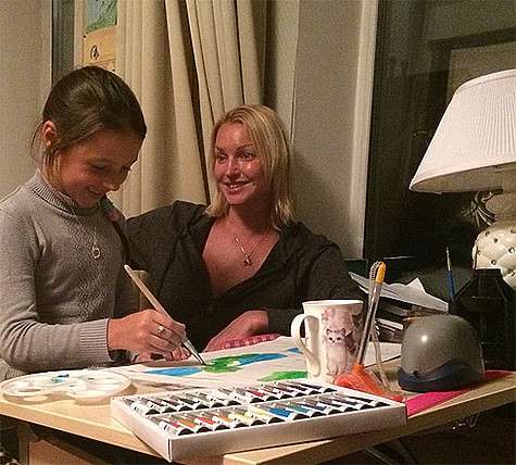 Дочь Анастасии Волочковой Ариадна в честь Крещения сделала маме подарок. Фото: Instagram.com.