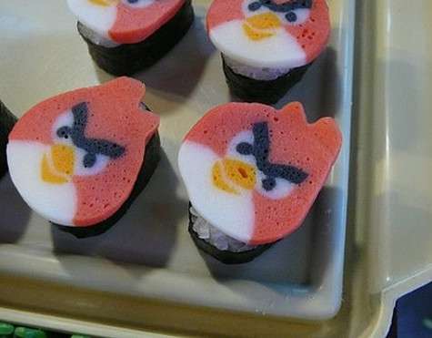 В креативности тайцам не откажешь: эти angry birds – вкусные суши.
