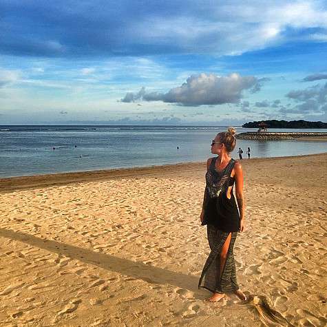 Дакота получила предложение руки и сердце на Бали. Фото: социальные сети