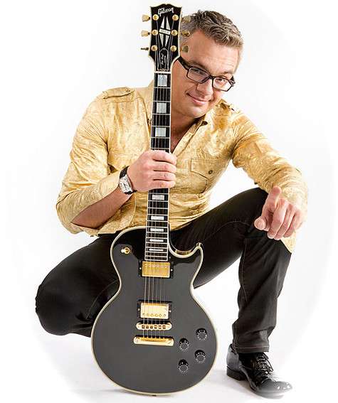 Роман Будников — профессиональный музыкант. Фото: материалы пресс-служб.