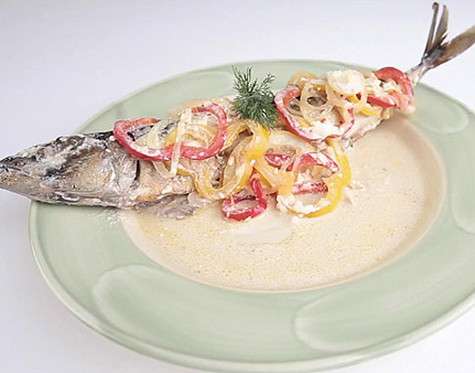 Скумбрия по-бельгийски с картофелем фри. Фото: материалы пресс-служб.