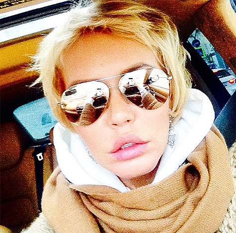 Маша Малиновская действительно редко улыбается на снимках, опубликованных в соцсетях. Фото: Instagram.com/malinovskaya_tv. Маша Малиновская действительно редко улыбается на снимках, опубликованных в соцсетях. Фото: Instagram.com/malinovskaya_tv.