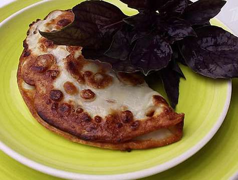 Блинки каширские с мясной начинкой. Фото: материалы пресс-служб.