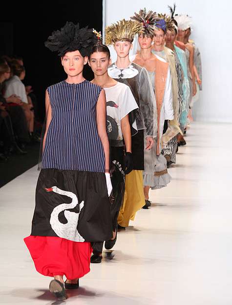 Показ Татьяны Парфеновой. Фото: Илья Шабардин. Показ Татьяны Парфеновой. Фото: Илья Шабардин.