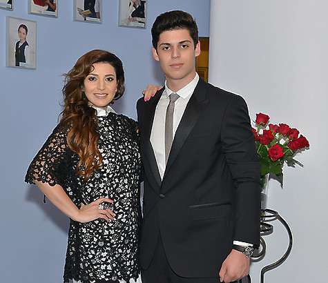 Михаил Семендуев с хорошими результатами сдал ЕГЭ, а теперь готовится к поступлению в МГИМО. Фото: материалы пресс-служб.