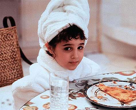 Элисан Портер. Кадр из фильма «Кудряшка Сью». Элисан Портер. Кадр из фильма «Кудряшка Сью».