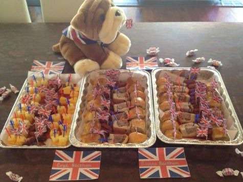 Так выглядят закуски Виктории. Бекхэм очень гордится своими британскими корнями. Фото с официального блога дизайнера.