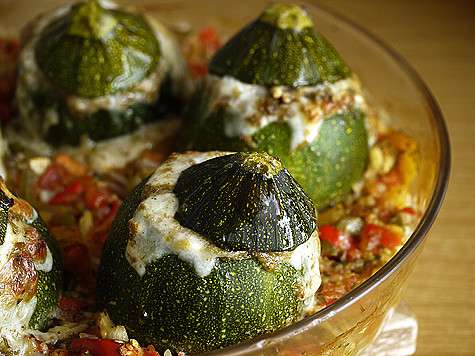 Запеченные фаршированные кабачки. Фото: MorgueFile.com. Запеченные фаршированные кабачки. Фото: MorgueFile.com.