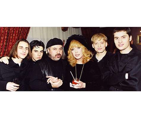 Группа «Тет-а-тет» и Алла Пугачева. Фото: Instagram.com.
