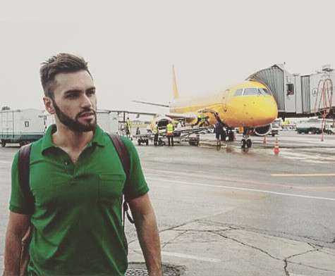Нодар Ревия, как и Паршута, застрял в аэропорту Сочи. Фото: Instagram.com.
