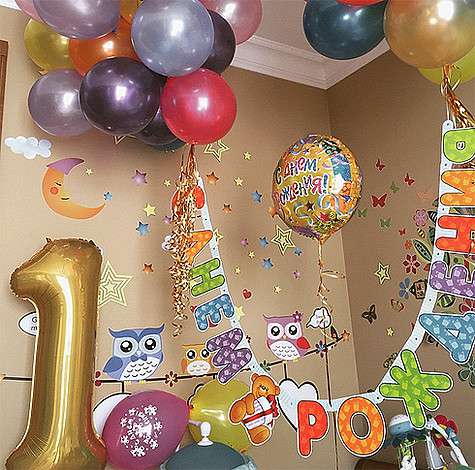 Сегодня сыну Поли Поляковой исполнился годик. Фото: Instagram.com/polya.polyakova.