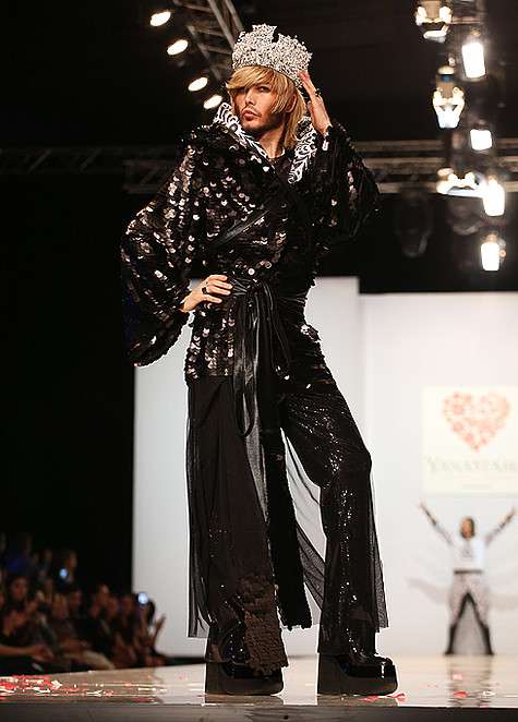 Сергей Зверев на показе YanaStasia.