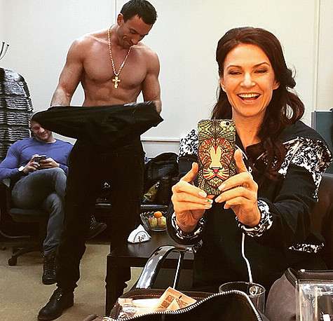 Терехин очень смущался, переодеваясь перед Бледанс. Фото: Instagram.com/bledans. Терехин очень смущался, переодеваясь перед Бледанс. Фото: Instagram.com/bledans.