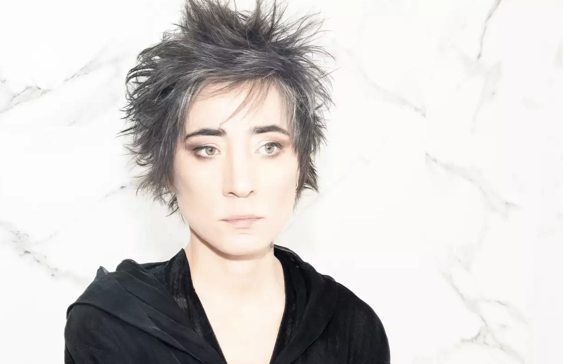 Земфира* прокомментировала слухи о своем возвращении в Россию