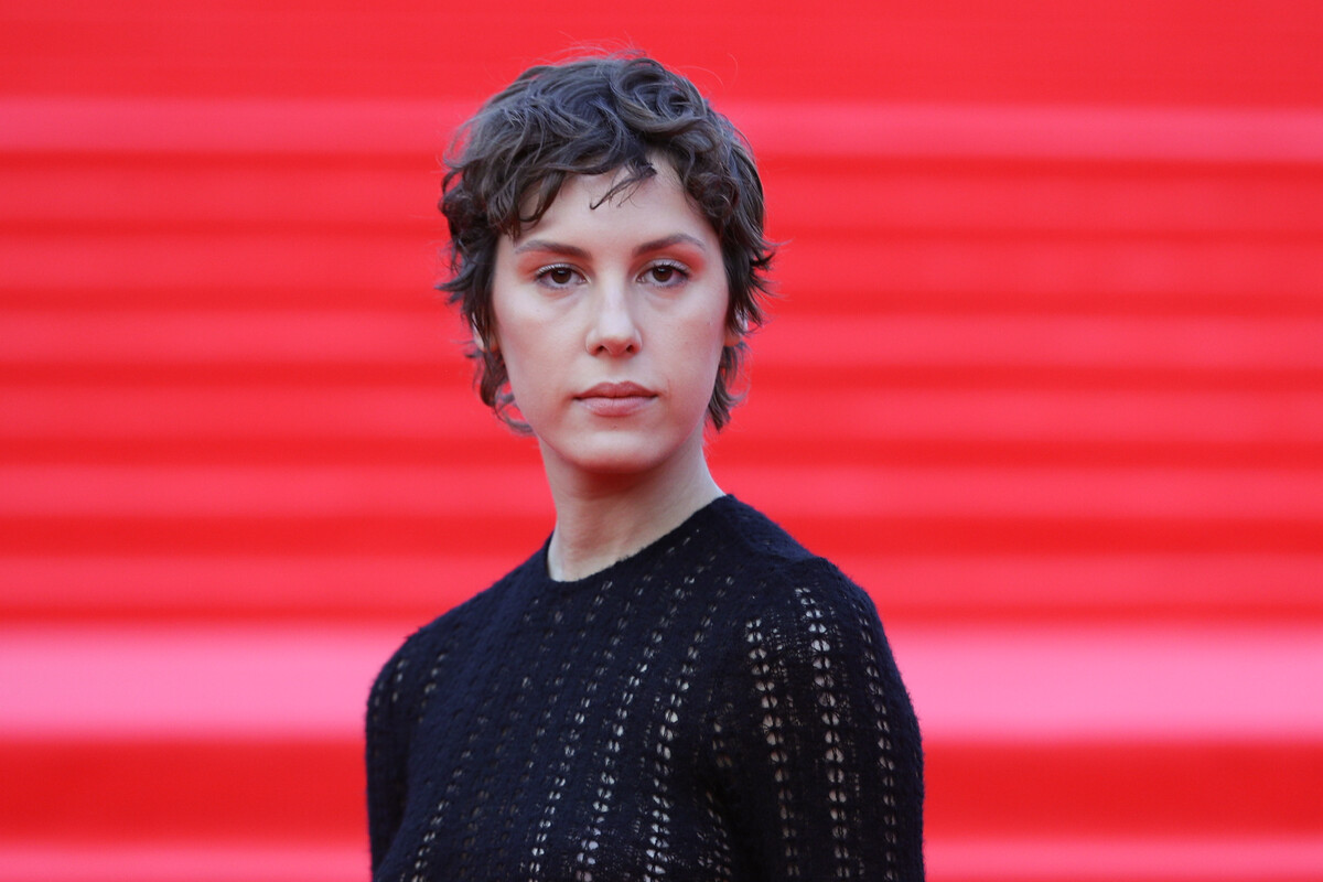 Ирина Горбачева призналась, что остается одна после развода с Антоном Савлеповым