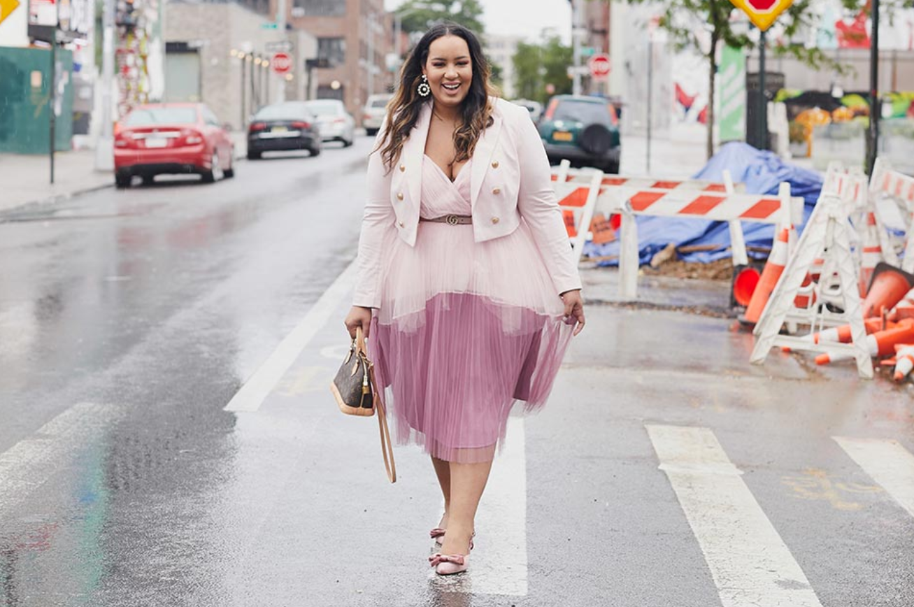 Ягодка опять: как одеться дамам в теле 45+ и быть модной