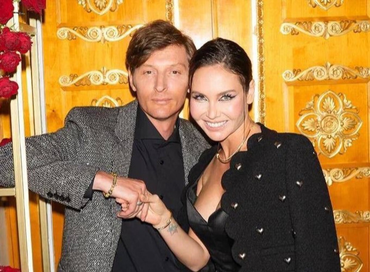 Ляйсан Утяшева отправилась в Африку вместе с Павлом Волей