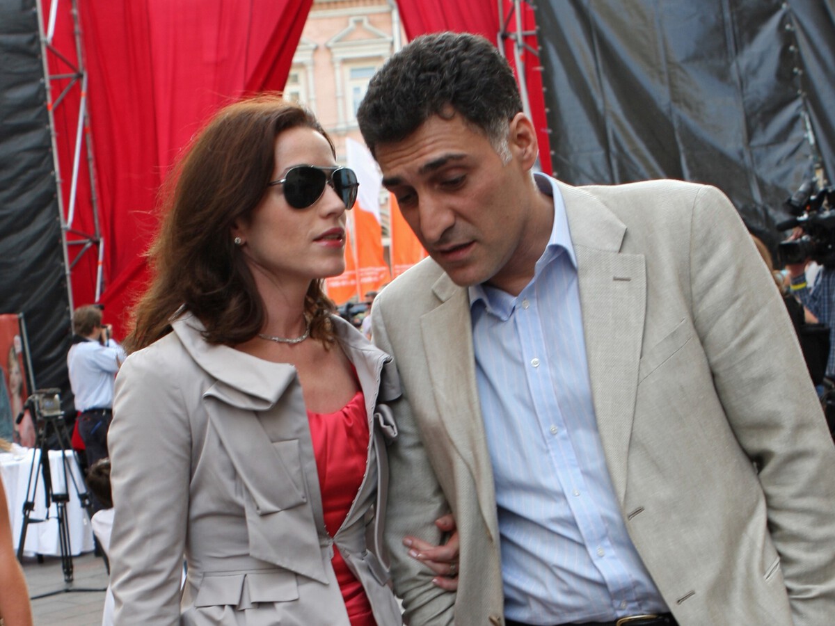 «Не стало родного человека»: Хмельницкая скорбит по Тиграну Кеосаяну