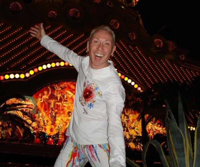 Александр Песков рассказал, кто бьет елочные игрушки у него дома