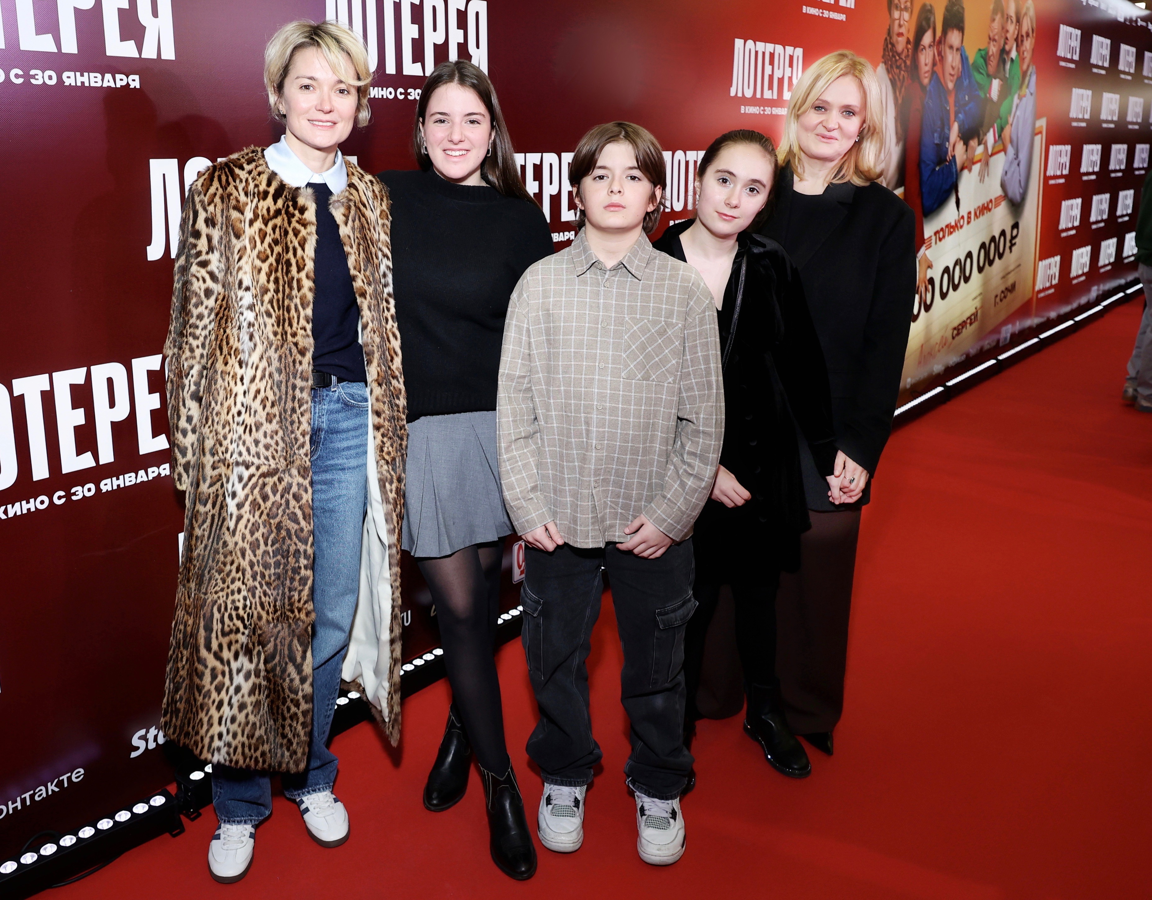 Сестры Михалковы с детьми, Сардаров с пакетом на голове, Бикович в ужасе: светский репортаж