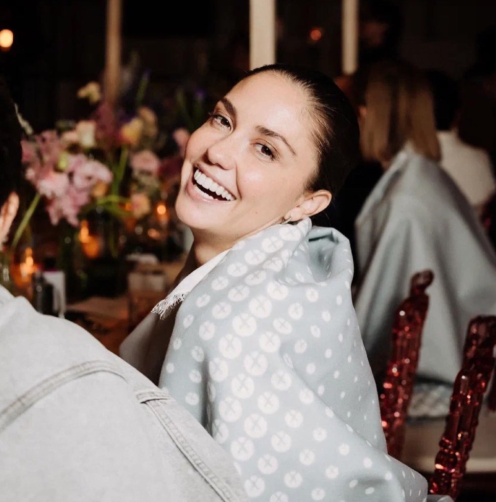 Муцениеце - 35: как живет бывшая жена Прилучного