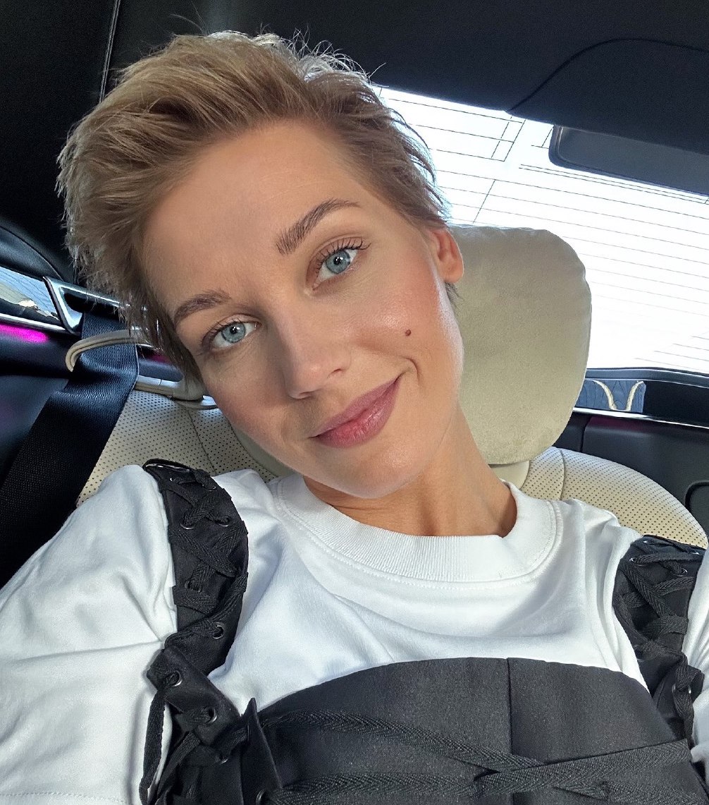 "Долго, дорого": Асмус показала кадры отдыха на Бали