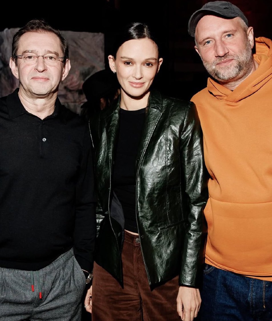 Хохот Зверя, клетка и ванна крови: Хабенский, Андреева, Кологривый на страшной премьере