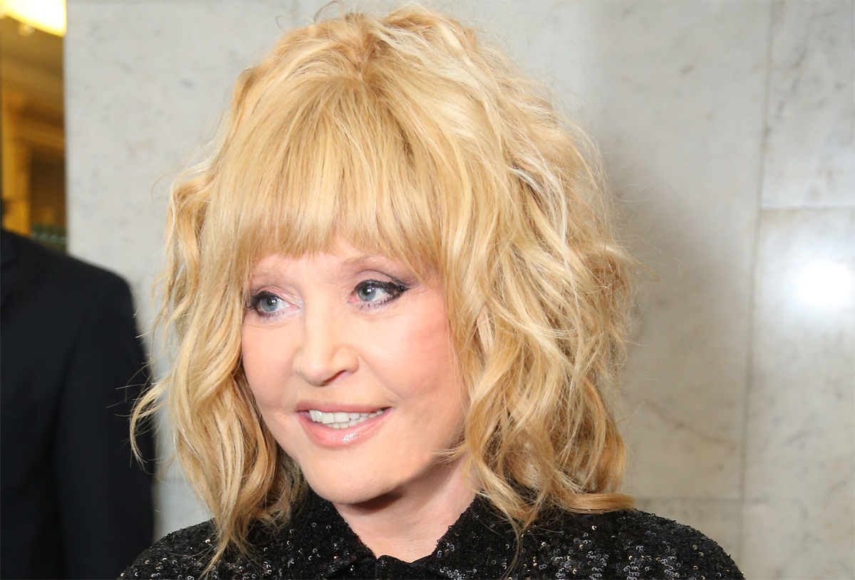 Не обещала вернуться: Пугачева с детьми улетела на частном джете в Израиль