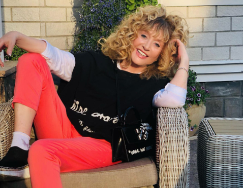 День рождения в эмиграции: как менялась Алла Пугачева с годами