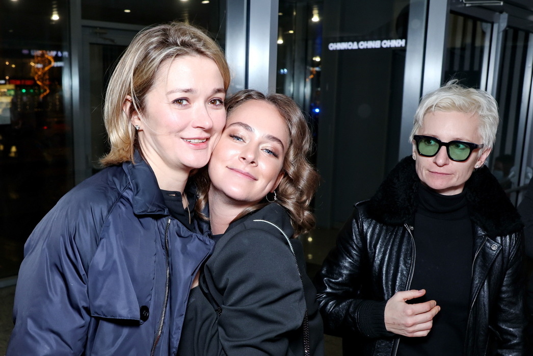 Надежда Михалкова, Аглая Тарасова и Диана Арбенина