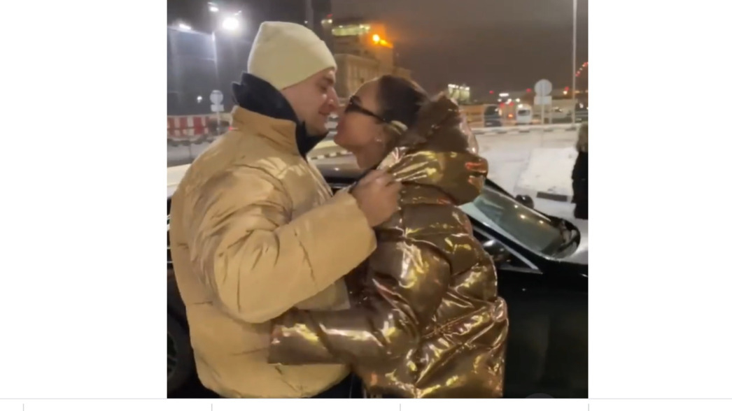 Ольга Бузова и Давид Манукян. Встреча в аэропорту