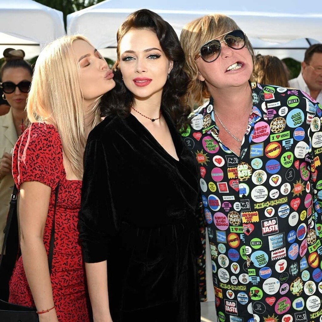 Наталья Рудова, Настасья Самбурская и Андрей Григорьев-Аполлонов