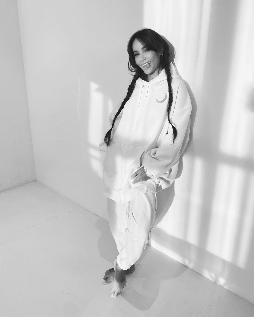 Айза Анохина-Долматова: "Нет ничего прекраснее здоровой сексуальности"