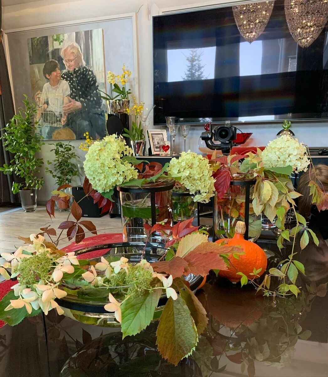 Елена Ваенга поделилась фото интерьера своего дома