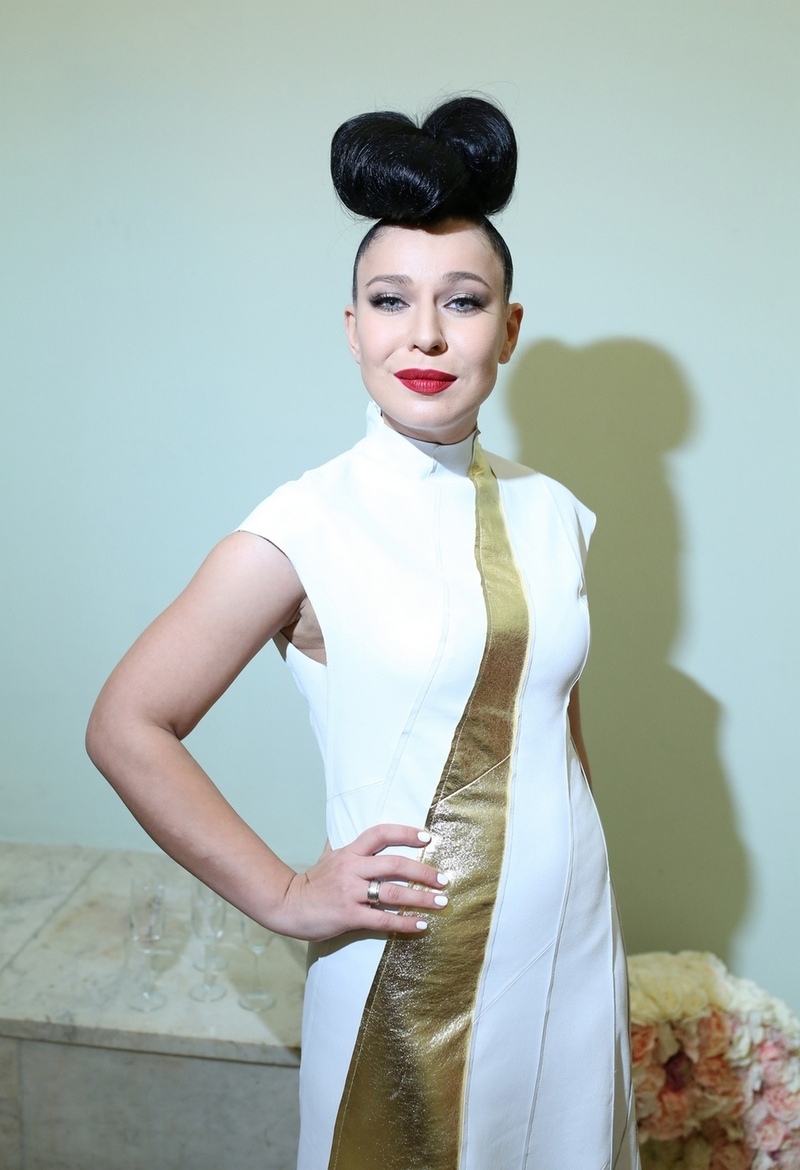 Певица Ёлка